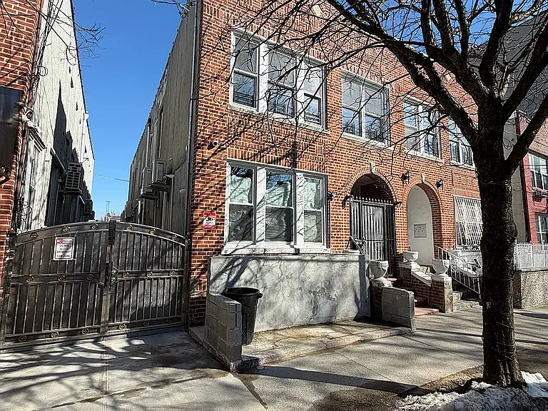 Manor Ave — Photo 13