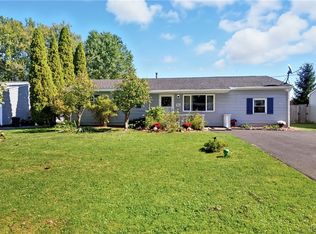 7924 Rinaldo Blvd E, Bridgeport, NY 13030