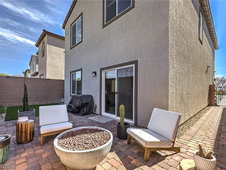 7025 Wales Coast St — Photo 34