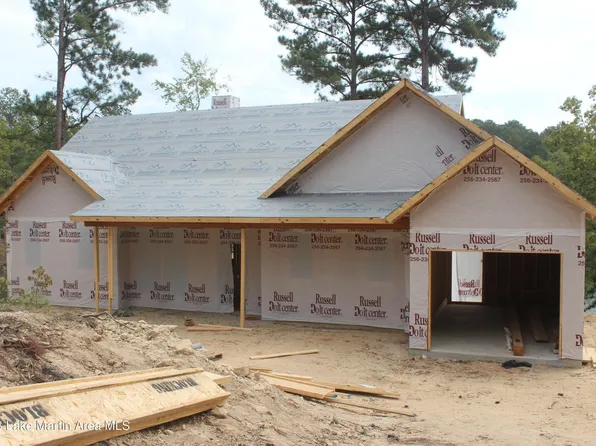 555 Transom Dr, Jacksons Gap, AL 36861