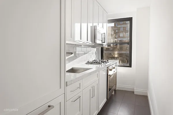 Sold by Corcoran | media 7
