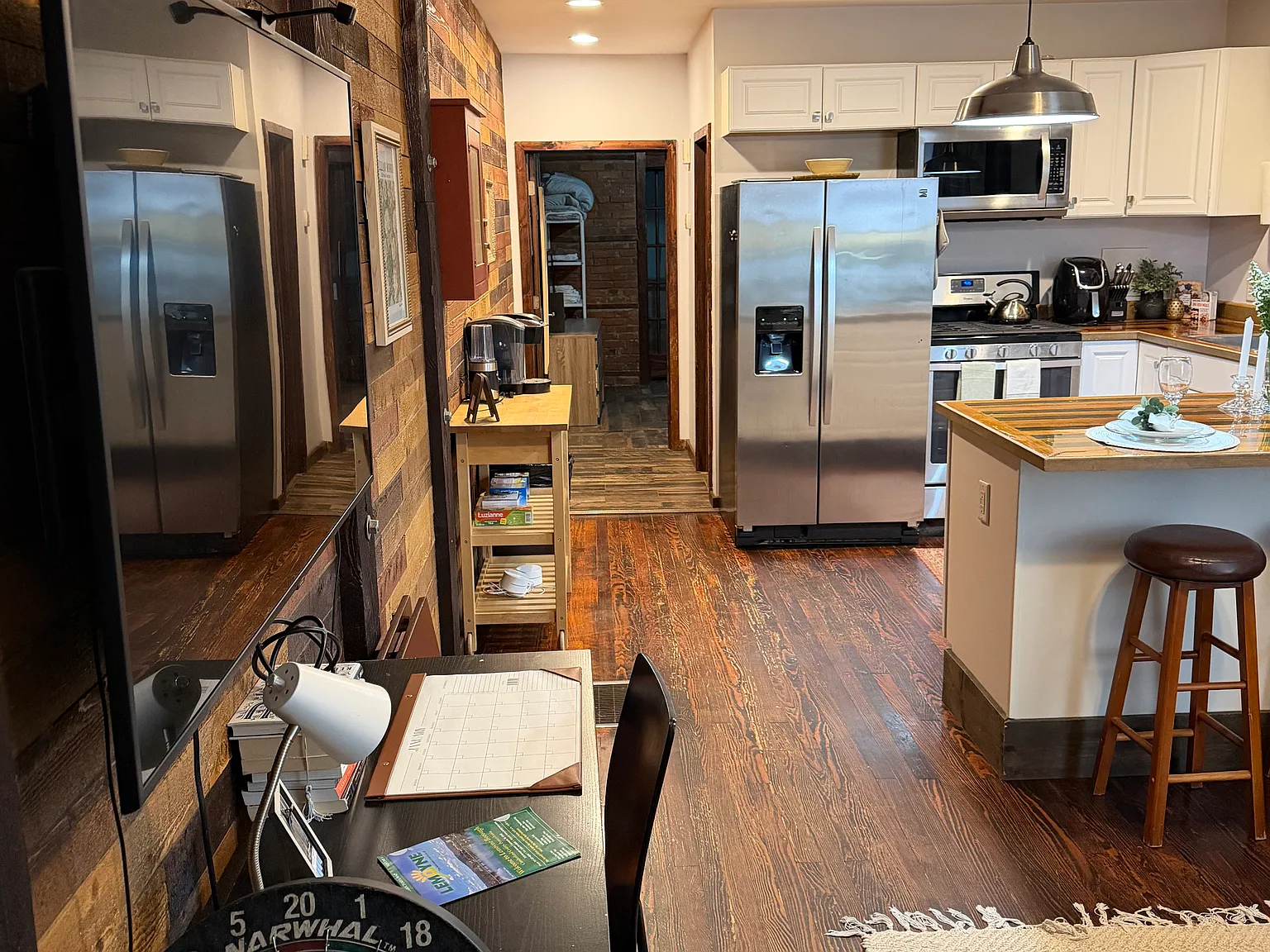 1 bed, 605 sqft, $1,800 — Photo 2