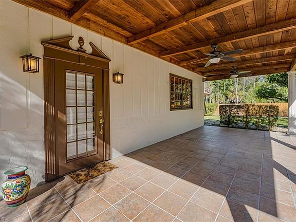 5th image of 565 3rd ST SW