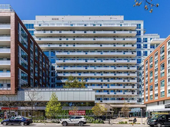 1830 Bloor St W, Toronto, ON
