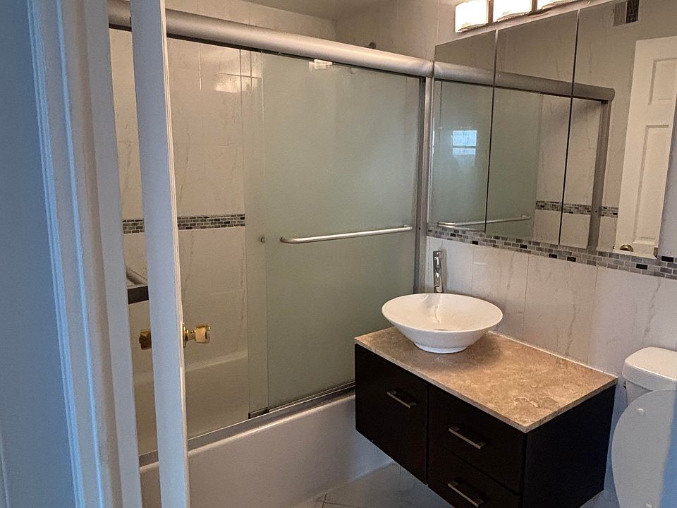 full bath