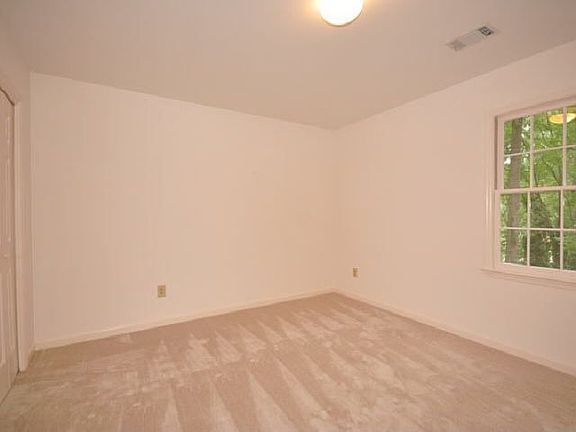 5th image of 2150 Kensington Ct SW