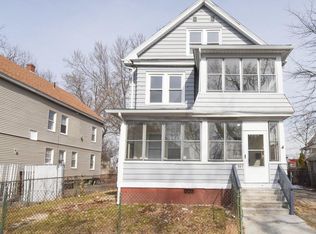 166 Kensington Ave, Springfield, MA 01108