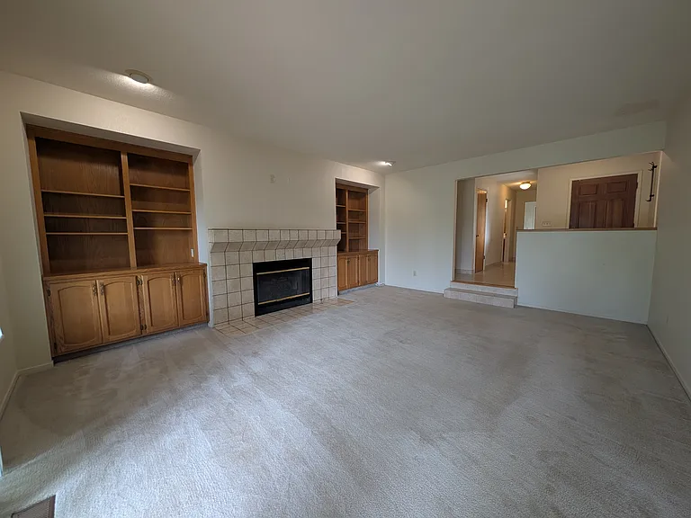 1008 Duffin Dr — Photo 10