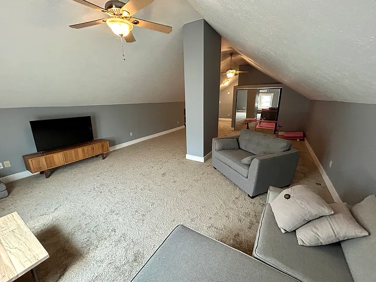 2332 Central Ave — Photo 49