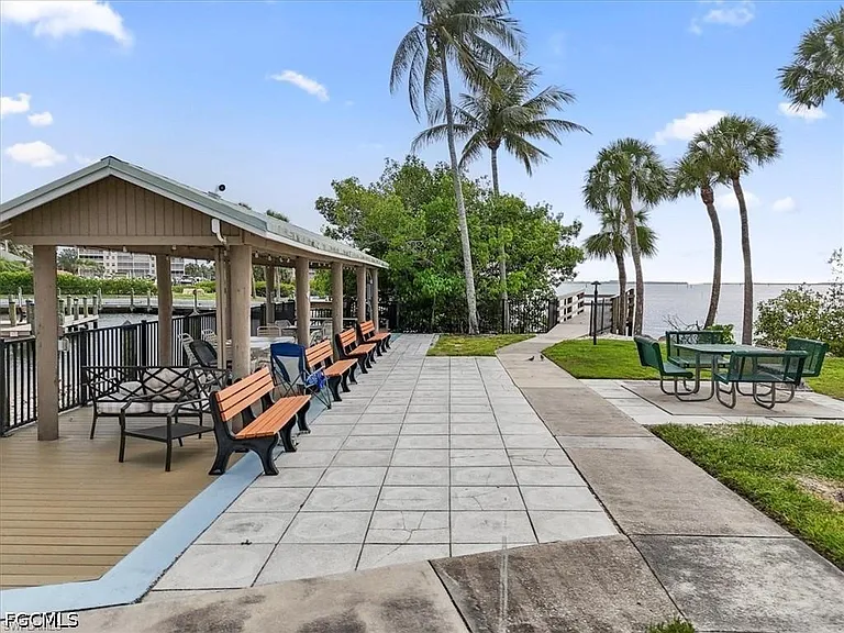 11921 Seabreeze Cove Ln #202 — Photo 16