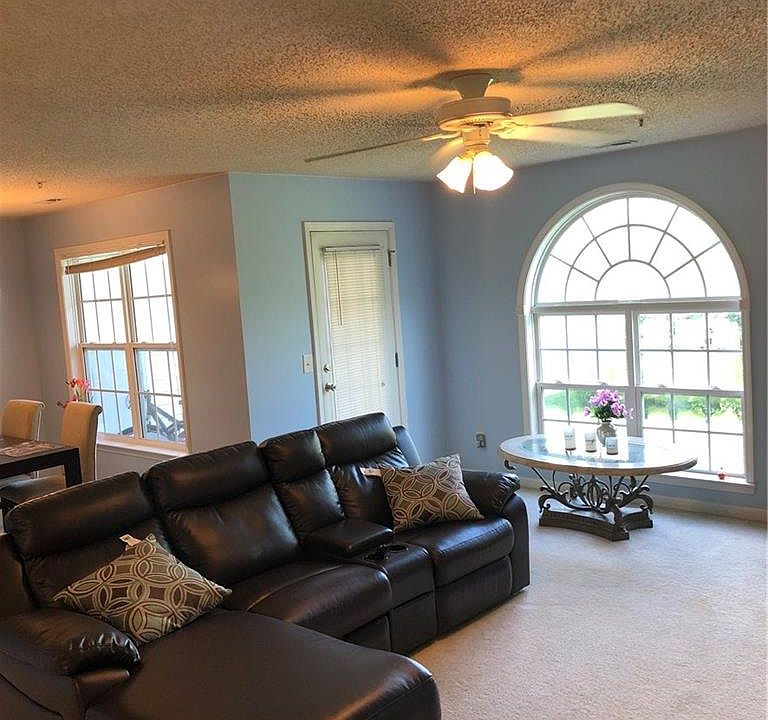2nd image of 4315-2B Cedarcroft Ct