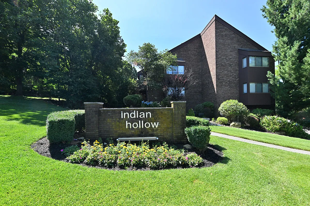 1 bed, 966 sqft, $2,500 — Photo 1