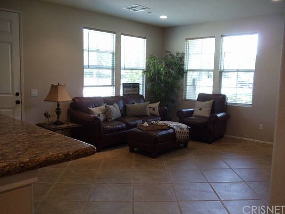 3rd image of 24127 Meadowbrook Ln