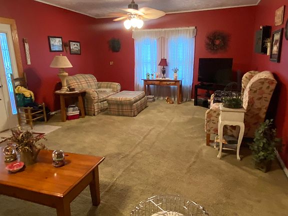 2nd image of 3517 Elizabeth Ct