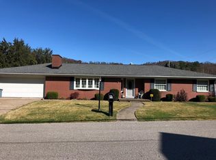 104 Courtland Ave, Wheeling, WV 26003