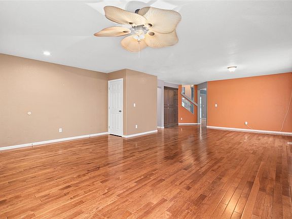 3rd image of 5193 Malaya St