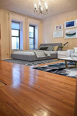 2nd image of 317 W 88th St APT 6