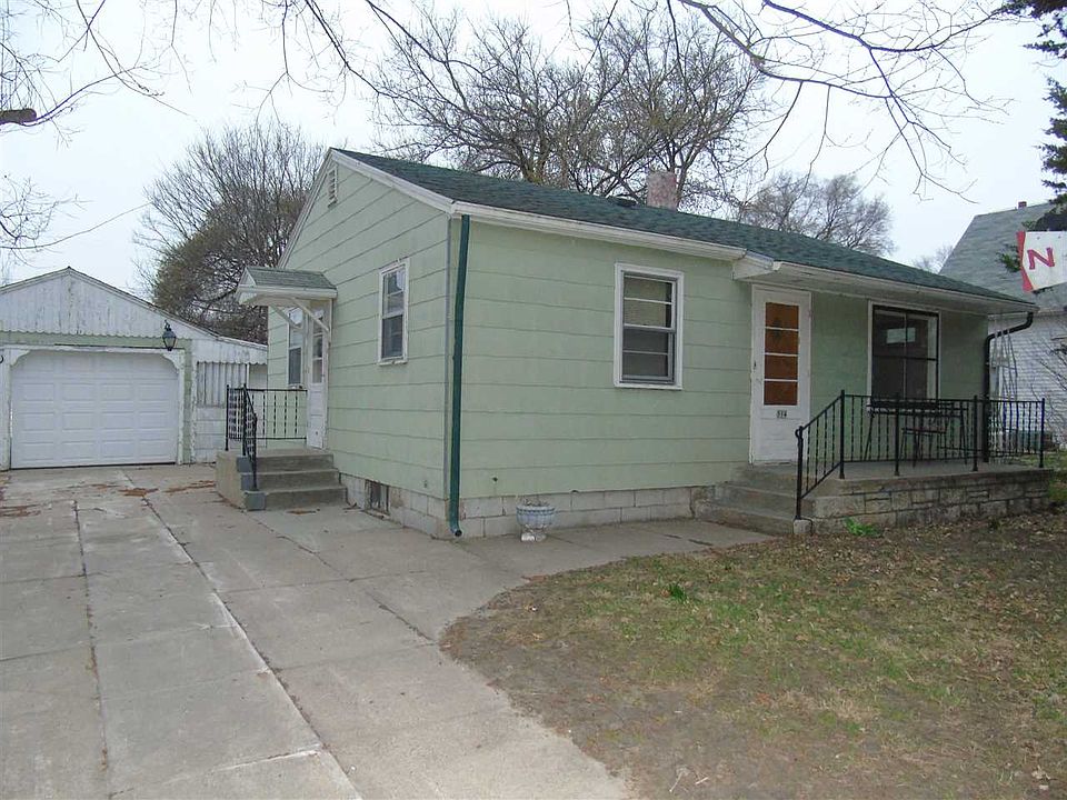 1st image of 514 Montgomery St
