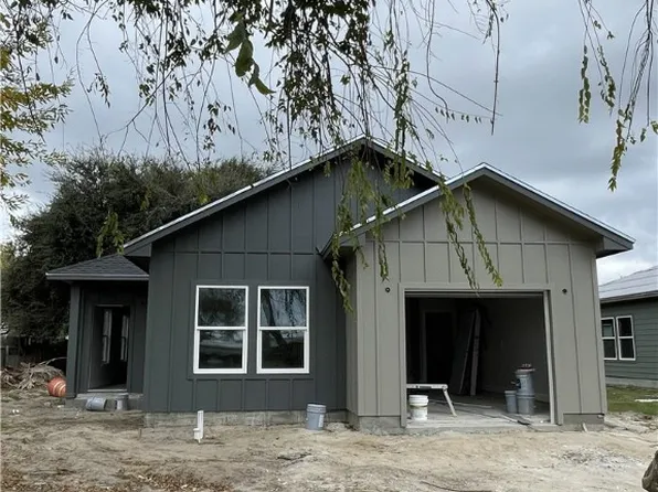 829 Utica St, Corpus Christi, TX 78418