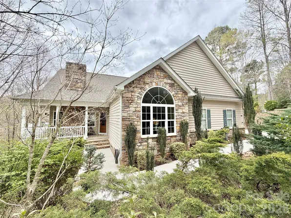 164 Ridge Point Dr, Stony Point, NC 28678