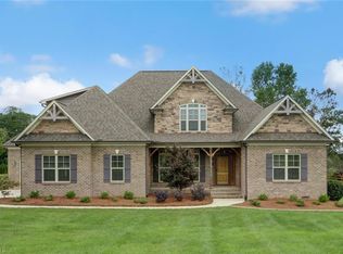 8501 Billet Pl, Oak Ridge, NC 27310