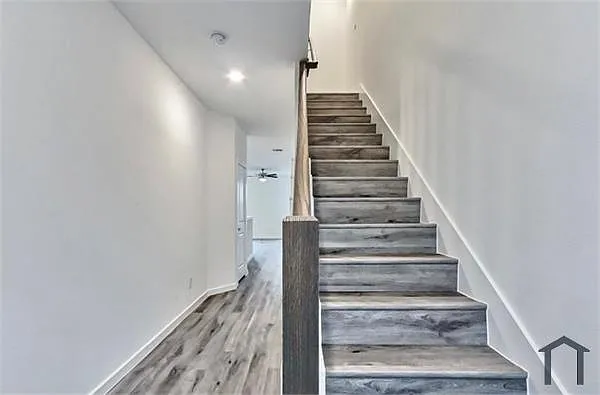 3 bed, 2041 sqft, $1,950 — Photo 3