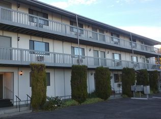 44 6th St W APT 12, Billings, MT 59101