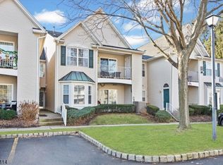 176 Cambridge Ct, Clifton, NJ 07014