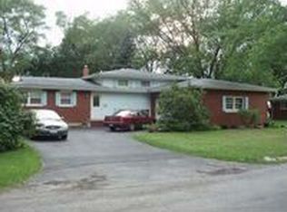 705 N Hugh St, Plano, IL 60545