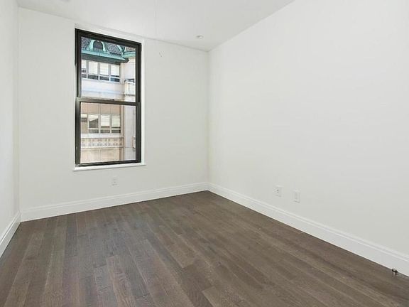 4th image of 154 W 70th St APT 7N