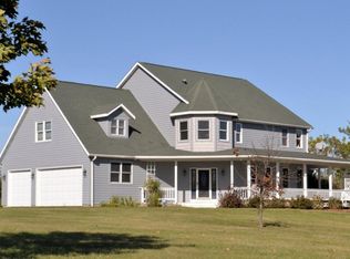 32161 Euphoria Dr, Burlington, WI 53105