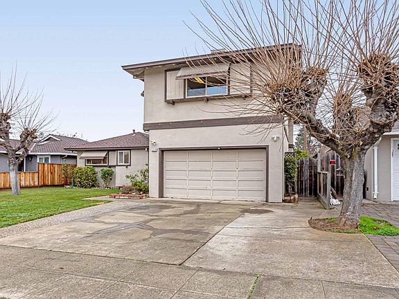 2nd image of 5328 Estrade Dr