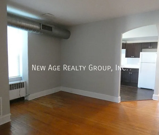 521 S 42nd St #3 — Photo 4