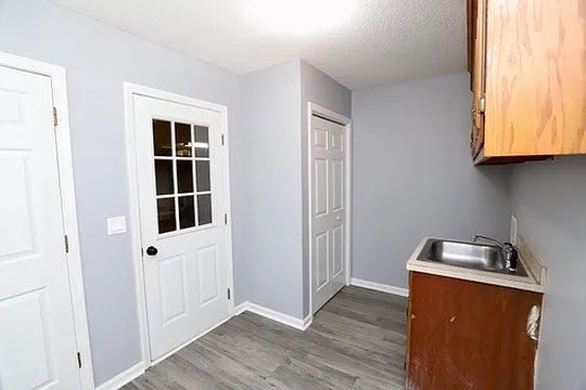 944 Twin Lakes Dr — Photo 26