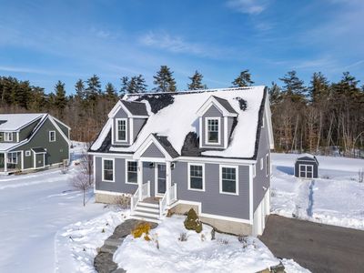 6 Daniels Drive, Lee, NH, 03861