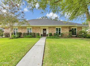 111 Ophelia Ln, Lafayette, LA 70506