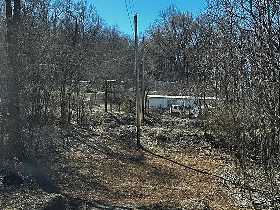 5th image of Flat Gap Rd