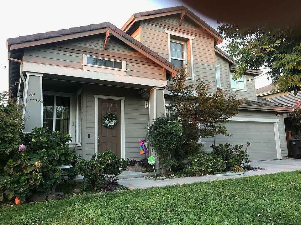 2nd image of 240 Arezzo Way