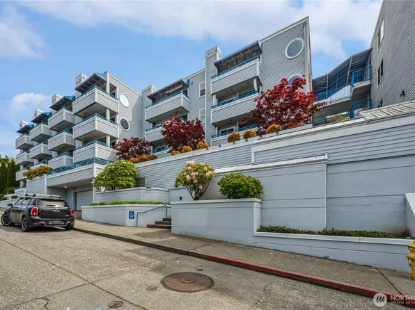 2244 13th Avenue W #411, Seattle, WA 98119