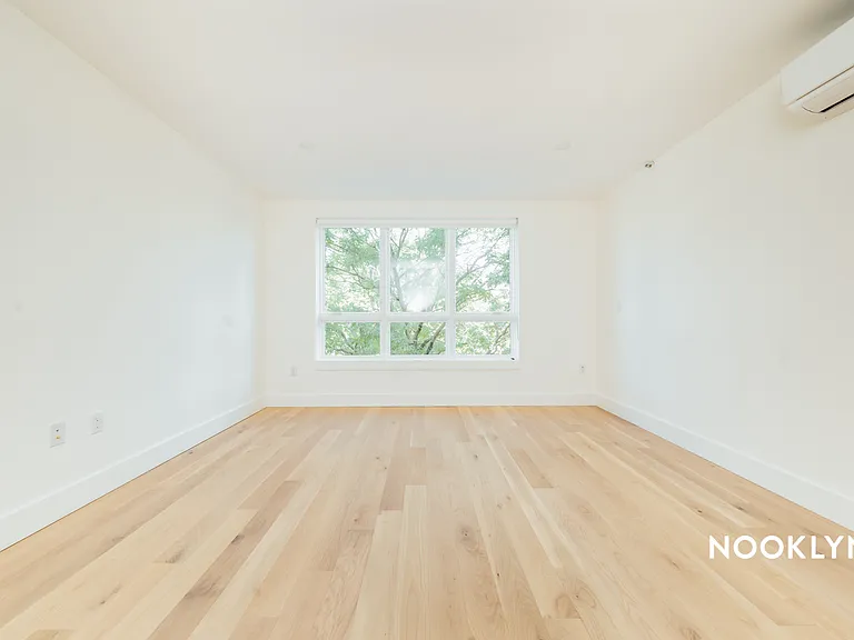 1901 10th Ave #2B — Photo 7
