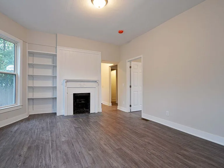 511 5th Ave SE — Photo 10