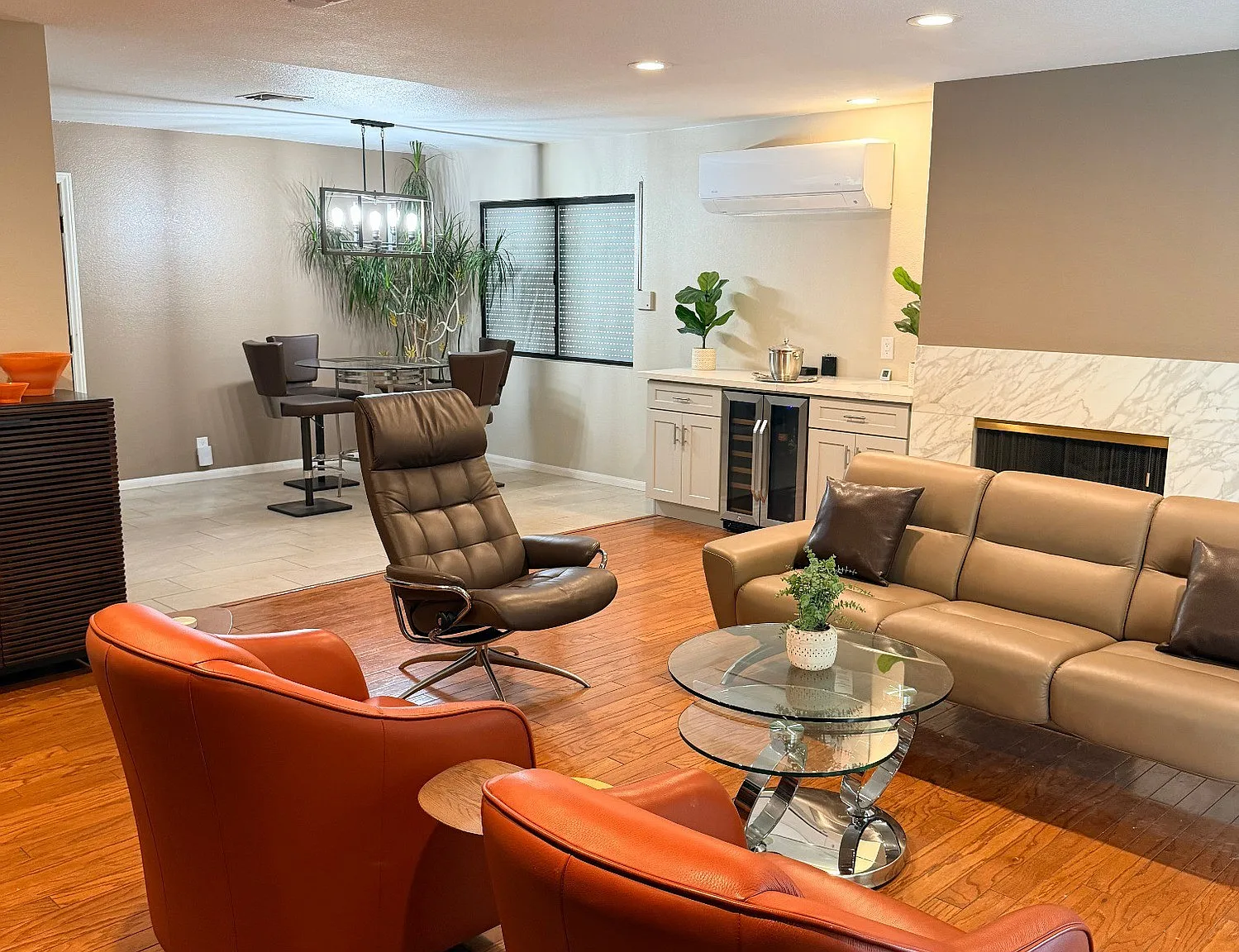 3 bed, 2.5 bath, 1940 sqft, $3,500 — Photo 4