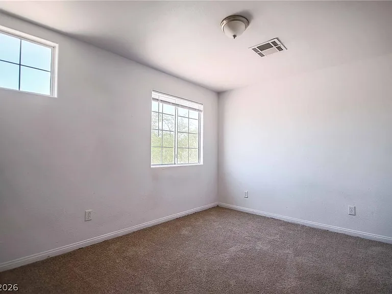 4420 Pacific Crest Ave — Photo 18