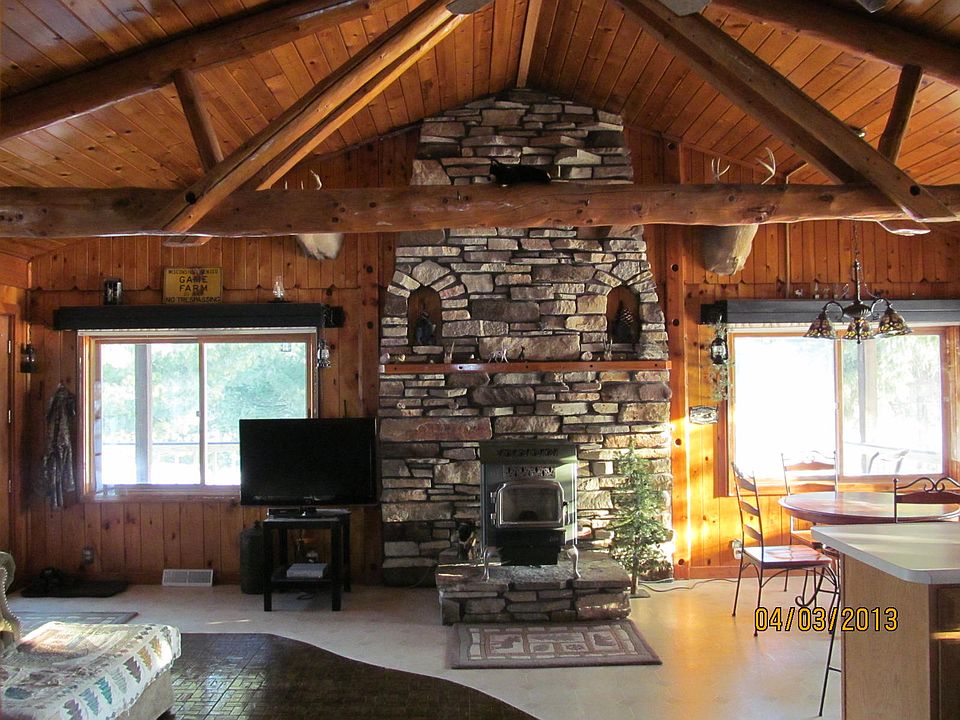UL living room