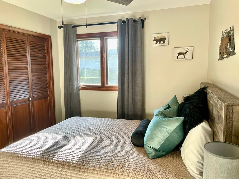 Second bedroom - main level. Good closet space.