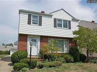 4197 Stonehaven Rd, South Euclid, OH 44121