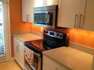 4340 SW Dickinson St #27, Portland, OR 97219