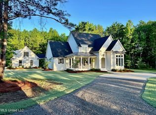 211B Chestnut Spring Rd, Flora, MS 39071