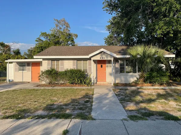 433 49th St W, Bradenton, FL 34209