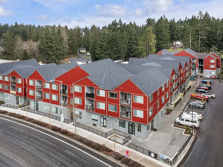 Serenity Apartments — Photo 85